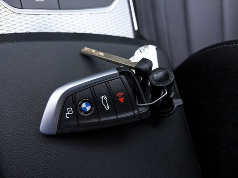 Used 2025 BMW M340i RWD image 29