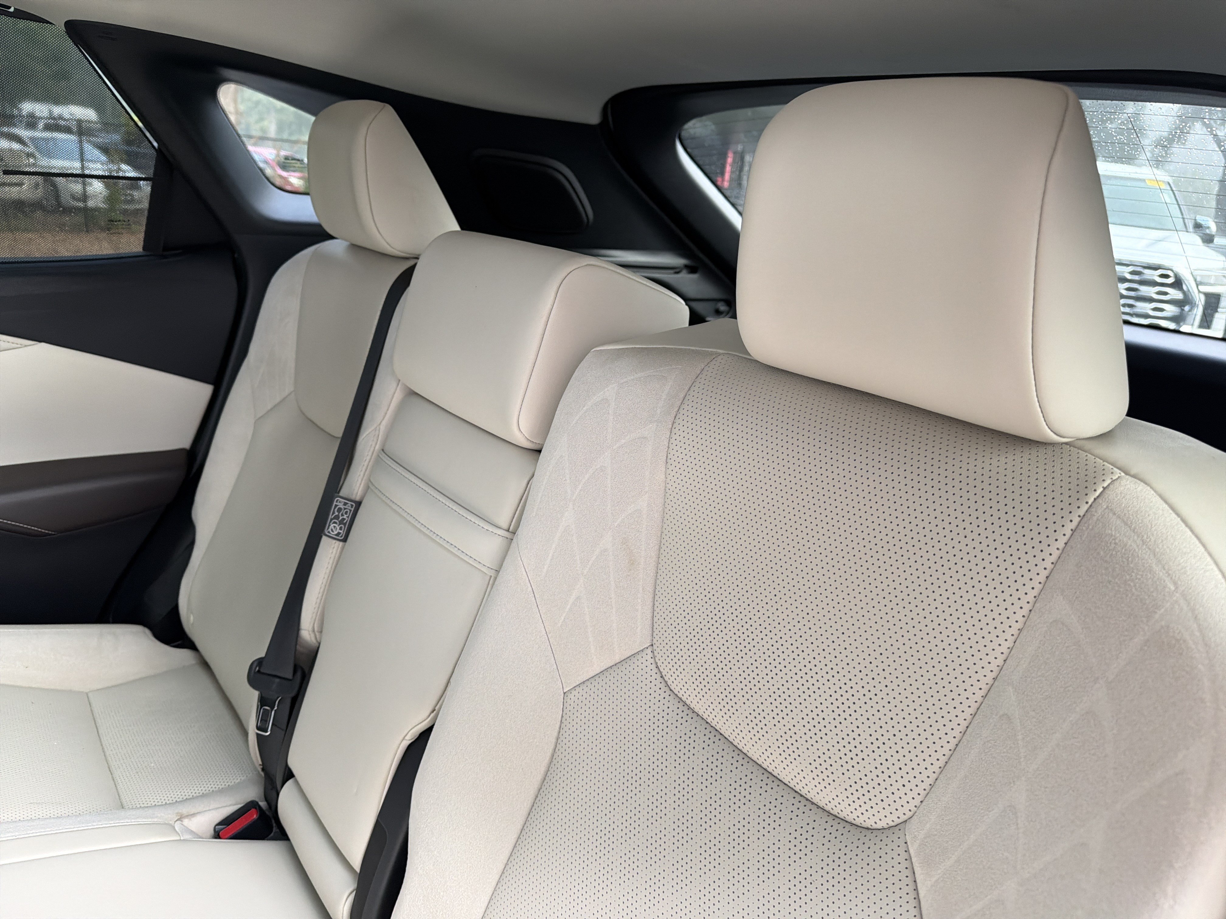 Used 2024 Lexus RX 350 FWD w/ Convenience Package image 31