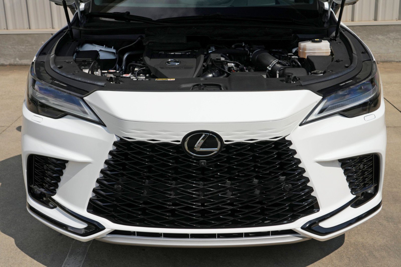 Used 2023 Lexus RX 500h F Sport AWD/4WD image 8