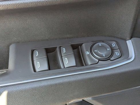 Used 2023 Chevrolet Silverado 1500 LT image 25