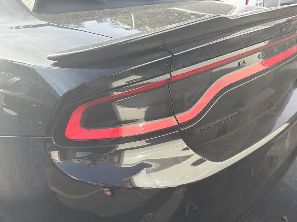 Used 2020 Dodge Charger SXT w/ Plus Group RWD image 6