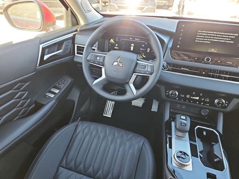 New 2026 Mitsubishi Outlander SEL FWD image 7