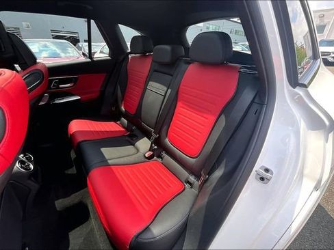 Certified 2024 Mercedes-Benz GLC 300 4MATIC image 17