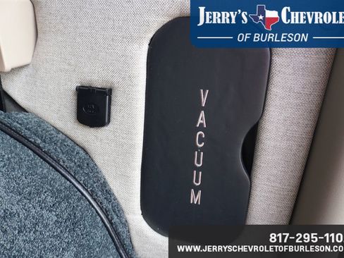 Used 2023 Chevrolet Express 2500 image 14