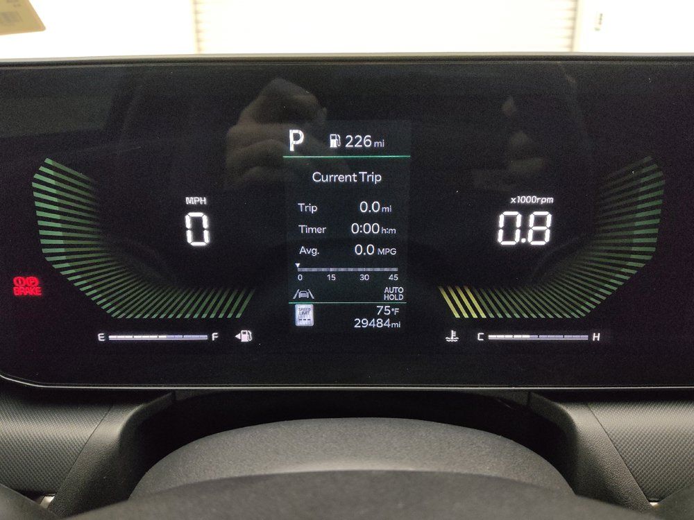 Used 2025 Kia K4 FWD image 23