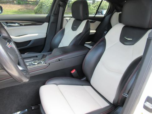 Used 2020 Cadillac CT5 Sport RWD image 19