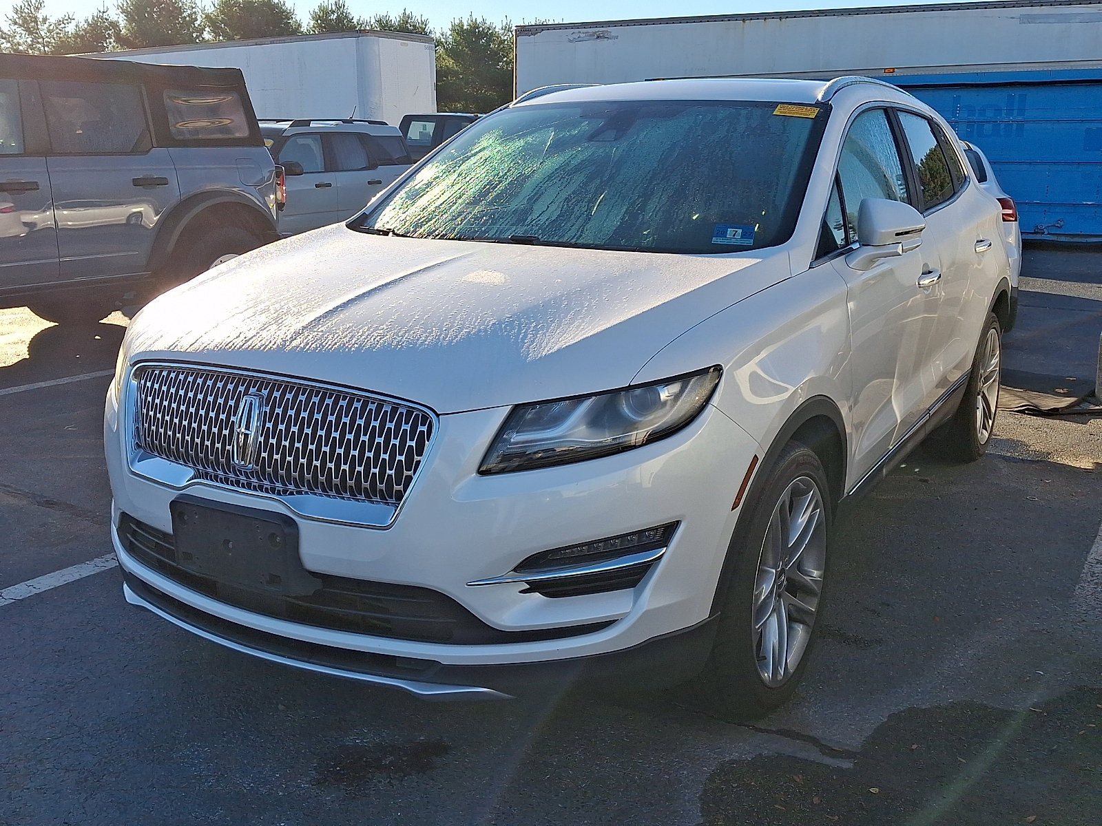 Used 2019 Lincoln MKC Reserve w/ MKC Climate Package AWD/4WD image 3