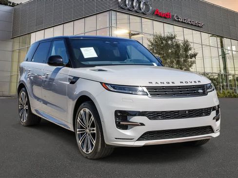 Used 2025 Land Rover Range Rover Sport Dynamic SE AWD/4WD image 5