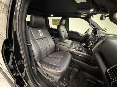 Used 2018 Ford F150 Lariat w/ Equipment Group 502A Luxury image 29