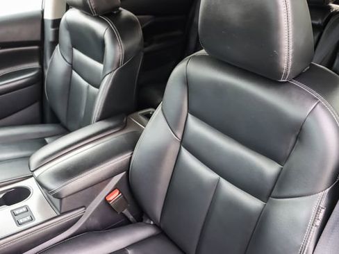 Used 2023 Nissan Murano SV image 27