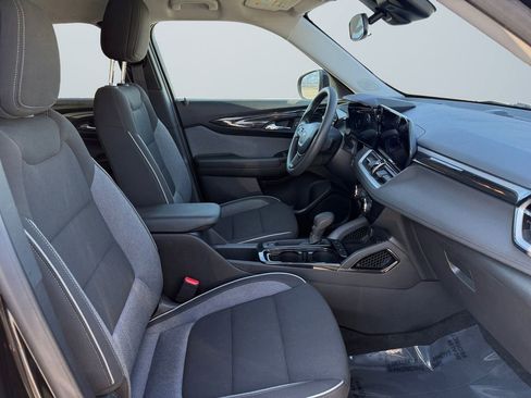 Used 2024 Chevrolet TrailBlazer LT image 15