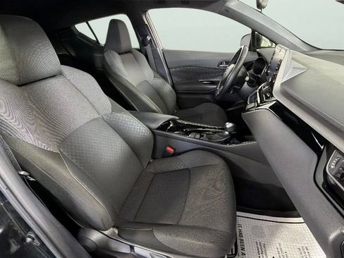 Used 2021 Toyota C-HR Nightshade FWD image 31