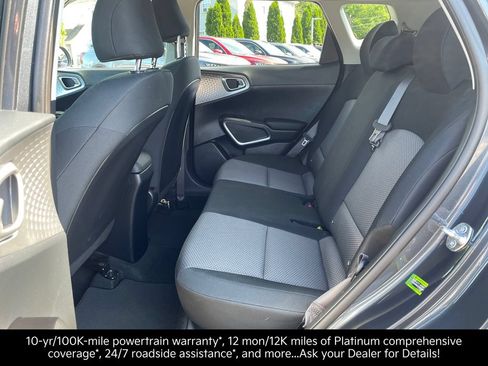 Certified 2025 Kia Soul LX w/ LX Technology Package FWD image 24