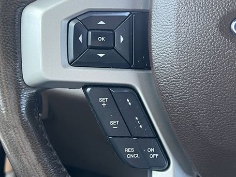 Used 2019 Ford F350 King Ranch w/ King Ranch Ultimate Package AWD/4WD image 23