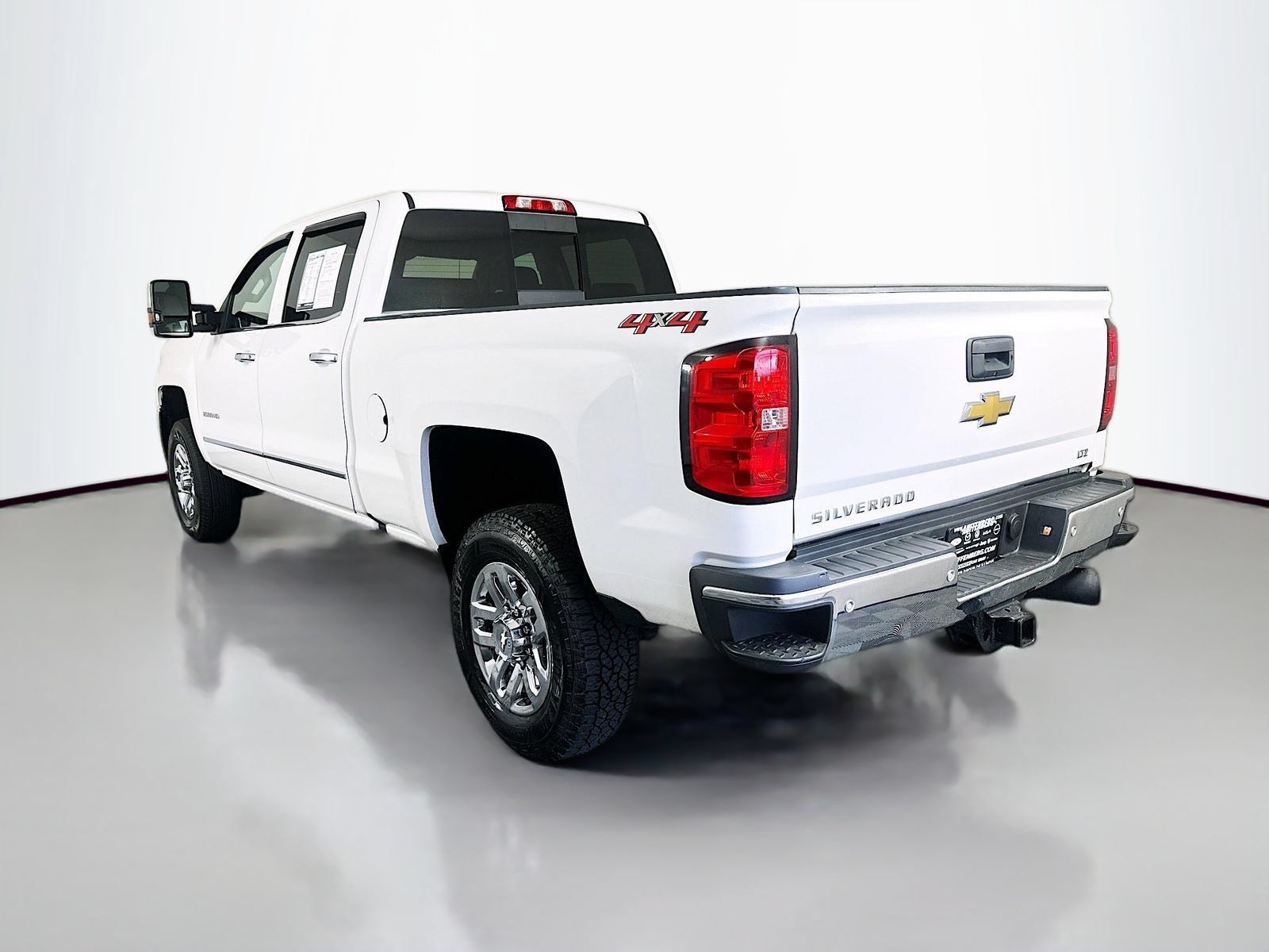 Used 2018 Chevrolet Silverado 2500 LTZ w/ Duramax Plus Package AWD/4WD image 5