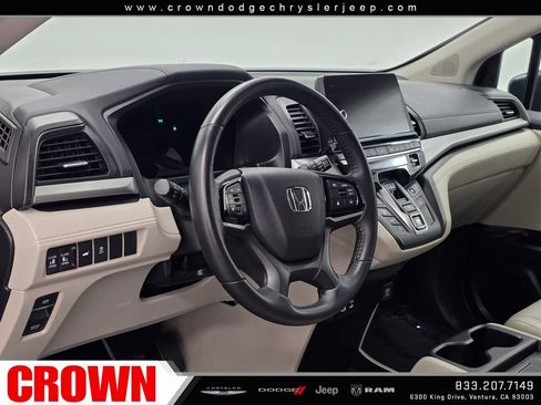 Used 2025 Honda Odyssey EX-L image 22