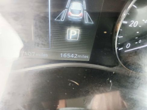 Used 2023 Nissan Kicks SR w/ SR Premium Package image 22