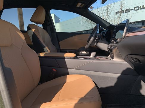 Certified 2024 Lexus RX 350 FWD image 34