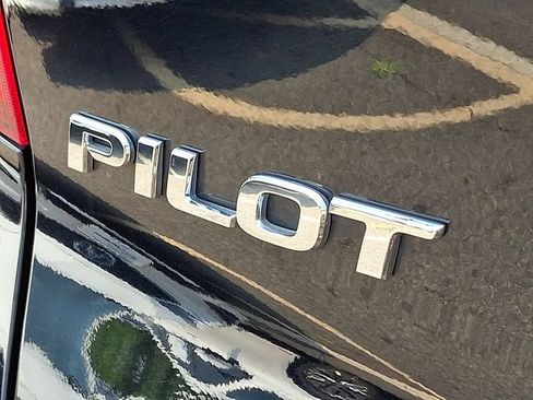 Used 2021 Honda Pilot LX image 29