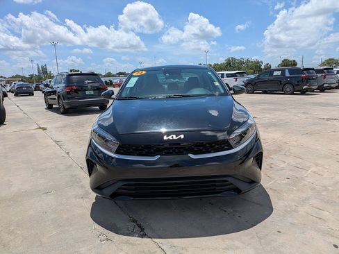 Certified 2024 Kia Forte LXS FWD image 2