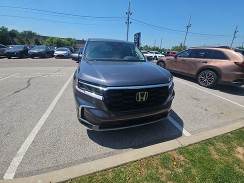 Used 2024 Honda Pilot EX-L image 13