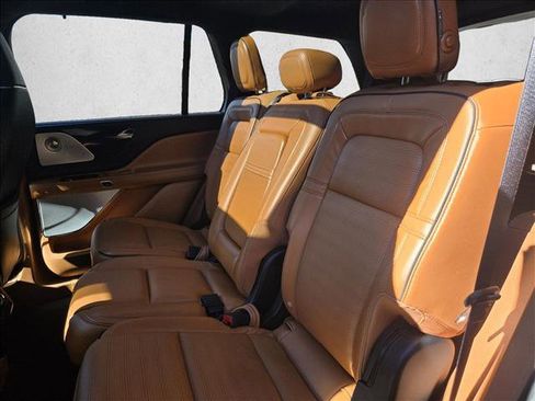 Used 2020 Lincoln Aviator Black Label w/ Dynamic Handling Package image 14