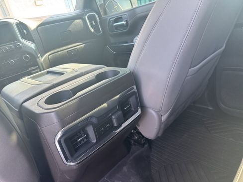 Used 2022 Chevrolet Silverado 1500 LTZ image 11