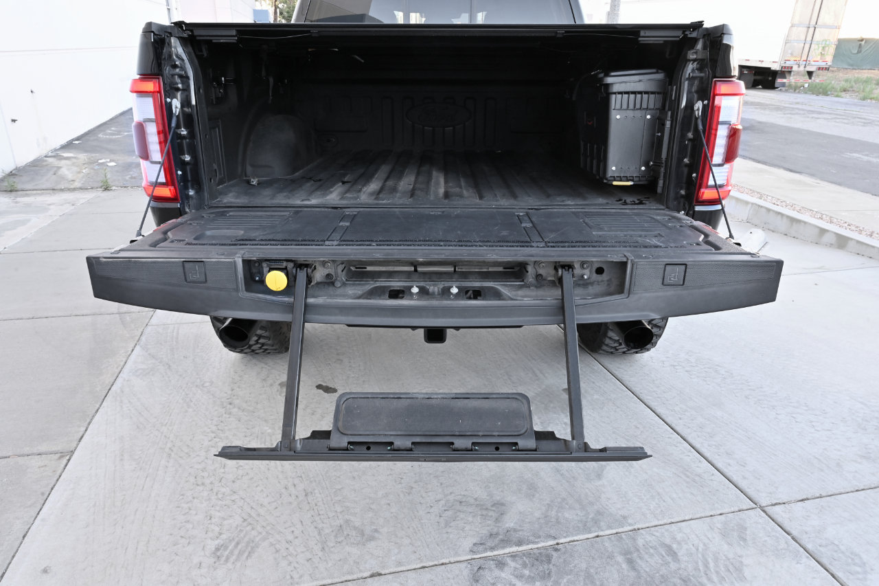 Used 2022 Ford F150 Platinum w/ FX4 Off-Road Package AWD/4WD image 54