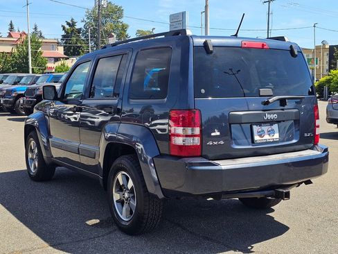 Used 2008 Jeep Liberty Sport w/ Popular Equipment Group AWD/4WD image 6