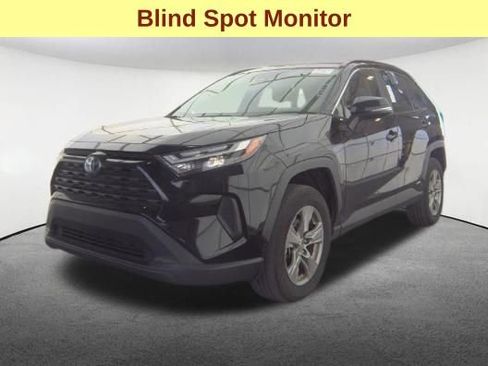 Certified 2024 Toyota RAV4 XLE image 4