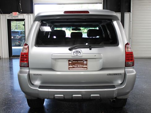 Used 2008 Toyota 4Runner Sport RWD image 4