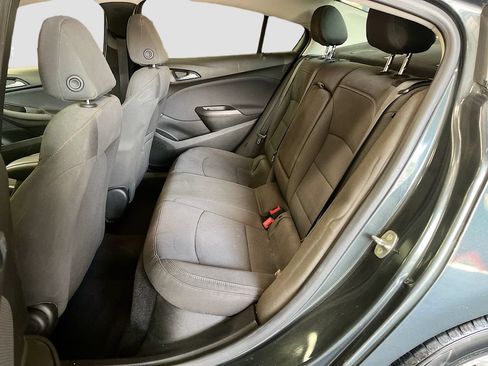 Used 2018 Chevrolet Cruze LT FWD image 22