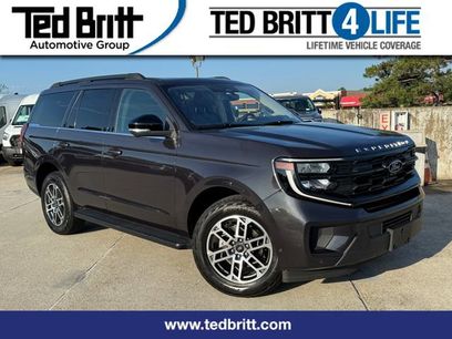 Used 2025 Ford Expedition Active