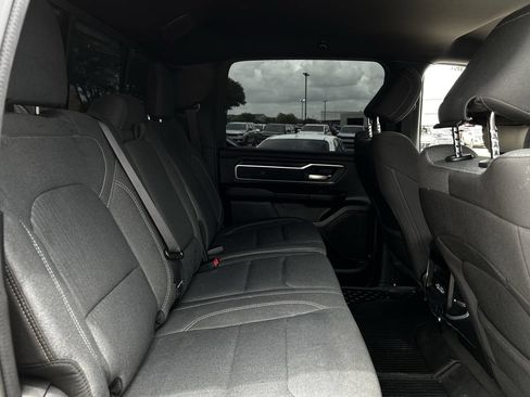 Used 2023 RAM 1500 Big Horn AWD/4WD image 32