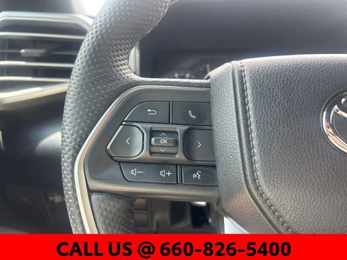 Used 2025 Toyota Tundra SR5 w/ SR5 Premium Package AWD/4WD image 11