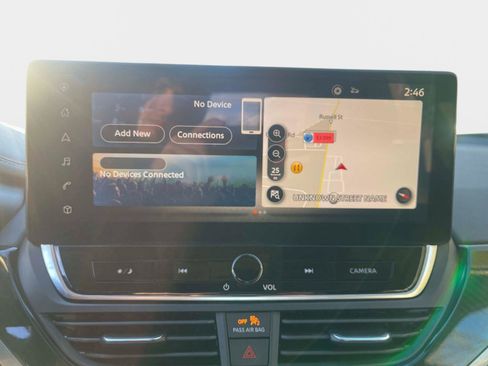 Used 2024 Nissan Altima 2.0 SR image 22