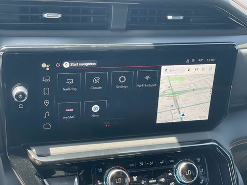 New 2026 GMC Sierra 1500 AT4 w/ AT4 Premium Package AWD/4WD image 12