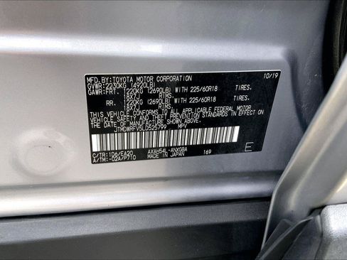 Used 2020 Toyota RAV4 Limited AWD/4WD image 32