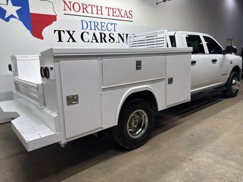 Used 2019 RAM 3500 Tradesman w/ Chrome Appearance Group image 5