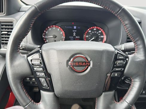 Used 2024 Nissan Frontier PRO-4X w/ Pro Convenience Package AWD/4WD image 18