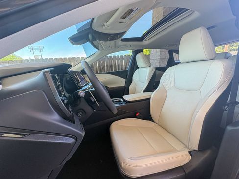 Used 2024 Lexus RX 350 AWD w/ Technology Package image 22
