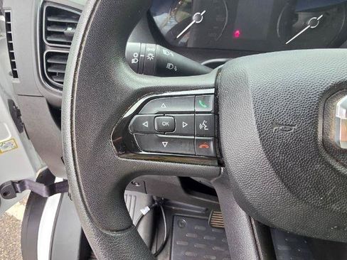 Used 2025 RAM ProMaster 2500 w/ Convenience Group FWD image 11