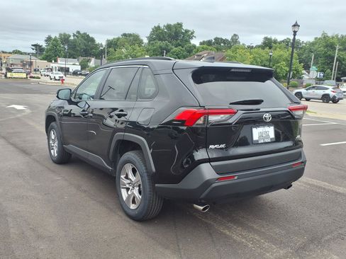 Certified 2025 Toyota RAV4 XLE FWD image 26