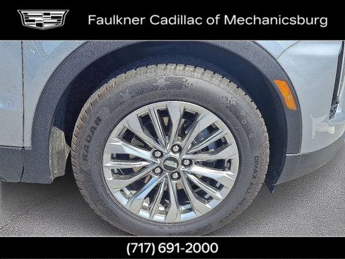 Used 2025 Cadillac XT4 Premium Luxury AWD/4WD image 10