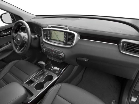 Used 2016 Kia Sorento SX image 13