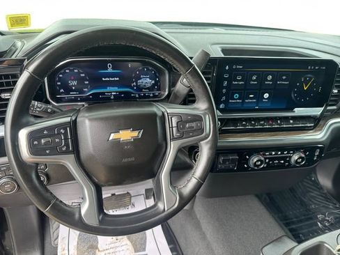 Certified 2023 Chevrolet Silverado 1500 LT AWD/4WD image 12