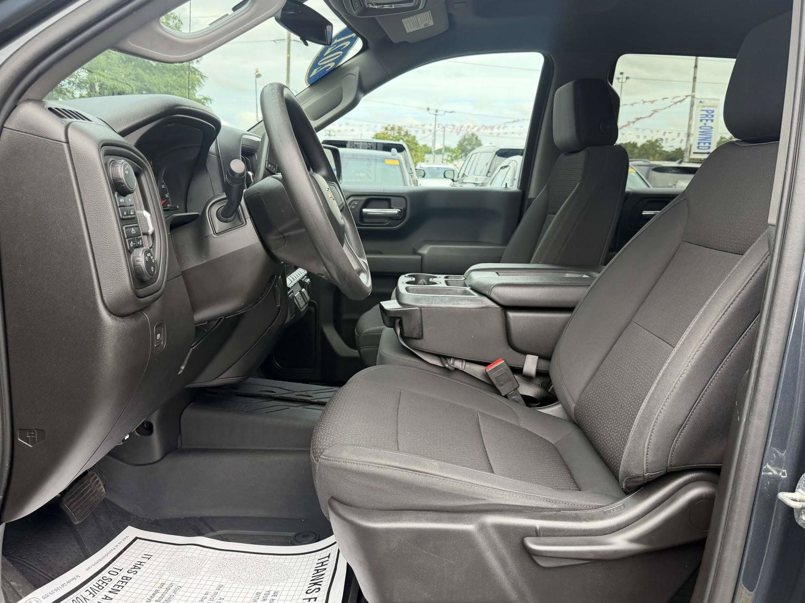 Used 2021 Chevrolet Silverado 1500 Custom w/ LPO, Dark Essentials Package AWD/4WD image 9