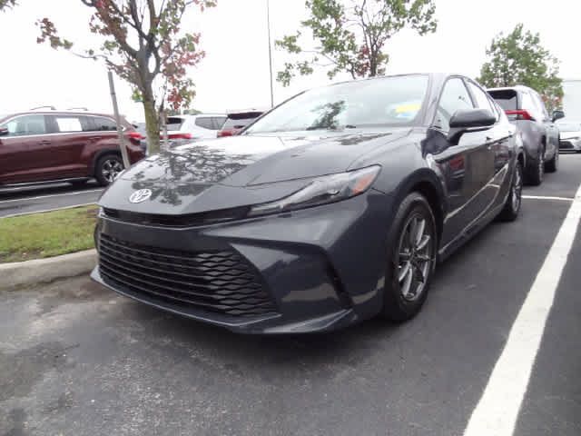 Used 2026 Toyota Camry LE FWD image 1