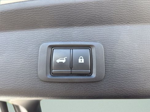 Used 2024 Mitsubishi Outlander SE AWD/4WD image 12
