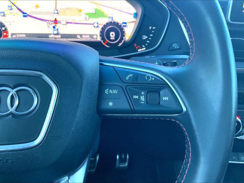 Used 2019 Audi SQ5 Prestige w/ Prestige Package AWD/4WD image 25